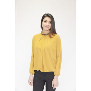 Дамска риза