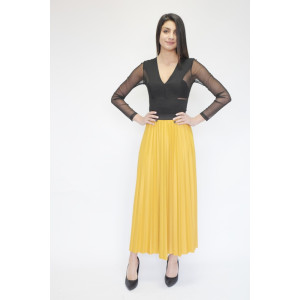 Стилна плисирана пола