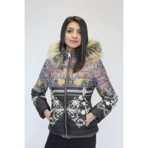 Ежедневно дамско яке с качулка