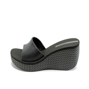 Дамски чехли черни с платформа Ipanema 81190 черниKP