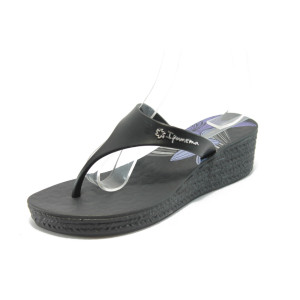 Дамски чехли черни с платформа Ipanema 81162 черниKP