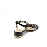 Стилни дамски сандали на нисък ток ИО 1466 черно-среброKP