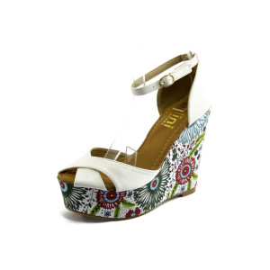 Дамски сандали бели с платформа ПИ 1209 белиKP