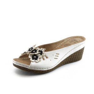 Анатомични дамски чехли бели Jump 5229 белиKP