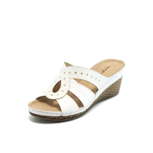 Анатомични дамски чехли бели с платформа Jump 5246 белиKP