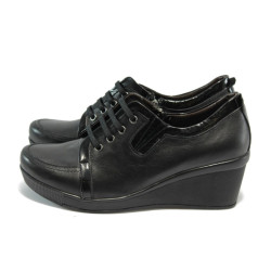 Черни дамски обувки с платформа МИ 1005 черниKP