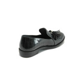 Черни дамски обувки с нисък ток ГА 792 черниKP