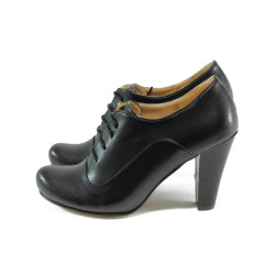 Дамски обувки с ток черни ЕО 14020 черна кожаKP