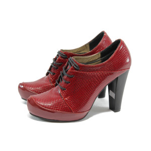 Дамски обувки червени МИ 290 червена змияKP