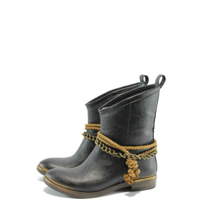 Дамски боти спортни МИ 4401 черенKP