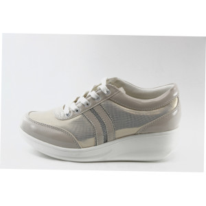 Спортни дамски обувки на платформа златисти Jump 7802 златистKP