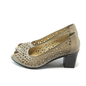Дамски обувки бежови МИ 553 кумKP