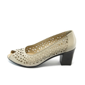 Дамски обувки бежови МИ 553 бежовиKP