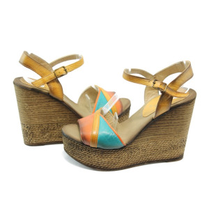Дамски сандали цветни на платформа МИ 5346KP