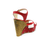 Червени дамски сандали с платформа МИ 50-1949 бордоKP