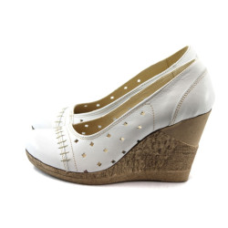 Дамски обувки бели с платформа НЛ 140-14287 белиKP