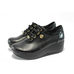 Дамски обувки черни с платформа МИ 304 черниKP