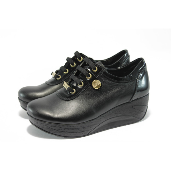 Дамски обувки черни с платформа МИ 304 черниKP