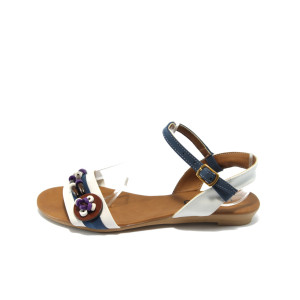 Дамски сандали в бял и син цвят МИ 01 бяло-синя сандалаKP