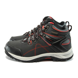 Водоустойчиви черни мъжки боти с грайфер БР 4181 черенKP