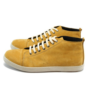 Спортни мъжки боти от естествен набук жълти МИ 350-30жKP