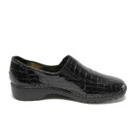 Дамски лачени черни обувки Rieker L6070-26 черни ANTISTRESSKP