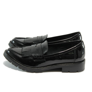 Дамски обувки черни лачени Marco Tozzi 2-24604-33 черен лакKP