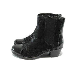 Дамски боти черни с нисък ток Rieker Y0058-00 черенKP