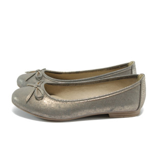 Златисти дамски обувки с равна подметка Jana 8-22163-24 бежовKP