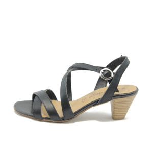 Дамски сандали на нисък ток черни Tamaris 28361 черноKP