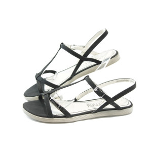 Дамски сандали черни равни S. Oliver 28108 чернаKP