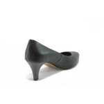 Черни дамски обувки с ток S.Oliver 5-22402-23черниKP
