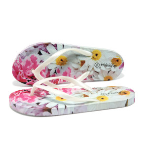 Бели гумени дамски чехли с цветя