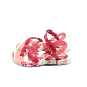 Розови детски сандали с лепенки