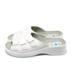 Анатомични бели дамски чехли