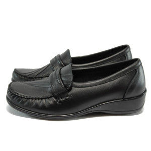 Ортопедични черни дамски обувки от естествена кожа