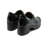 Ортопедични черни дамски обувки с дебел ток