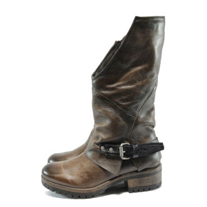 Асиметрични кафяви дамски ботуши от естествена кожа