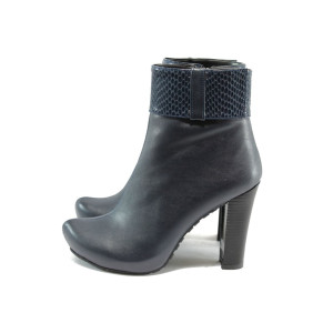 Сини дамски боти, здрава еко-кожа - официални обувки за есента и зимата N 10007386