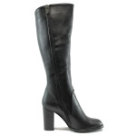 Черни дамски ботуши, здрава еко-кожа - елегантни обувки за есента и зимата N 10007665