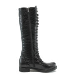 Черни дамски ботуши, лачена еко кожа - ежедневни обувки за есента и зимата N 10007667