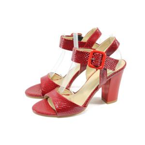 Червени дамски сандали с висок дебел ток - змийска шарка