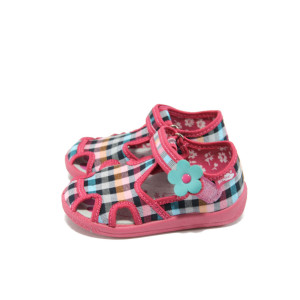 Анатомични детски сандали на каре