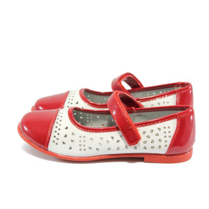 Червени ортопедични детски обувки