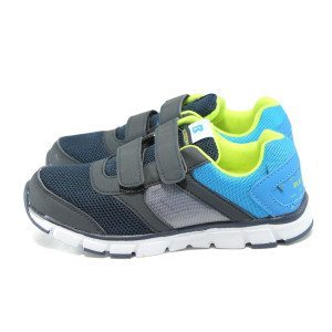 Летни сини детски маратонки с лепенки