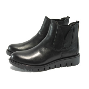 Черни дамски боти с грайфер от естествена кожа