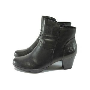 Черни дамски боти Marco Tozzi от естествена кожа