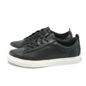 Черни дамски кецове Marco Tozzi