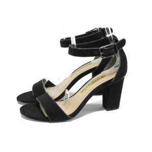 Черни велурени дамски сандали с дебел висок ток