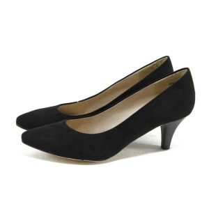 Черни велурени обувки с удобен среден ток Tamaris 1-22415-24 черенKP